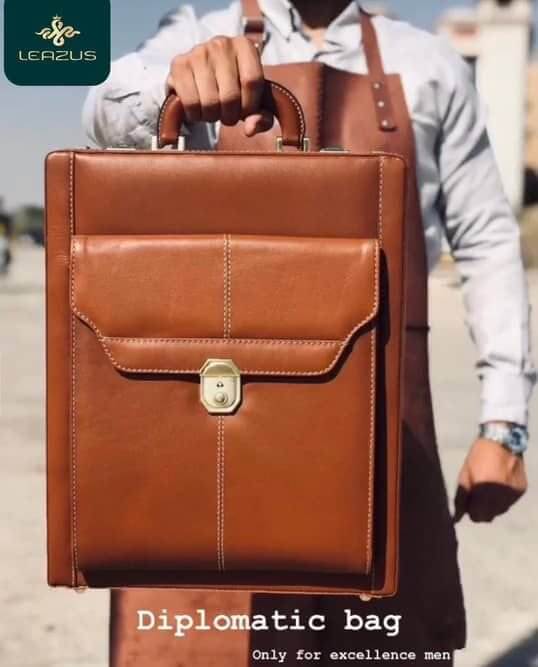 حقيبة جلدية كلاسيكية هافان - للرجال