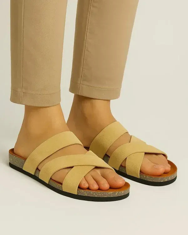 Leather SnapXtra Sandal - Beige